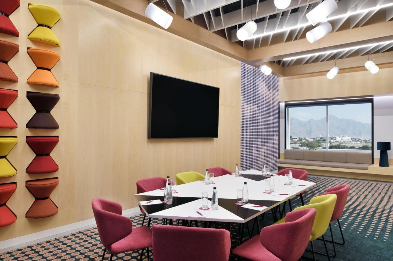 Hotel Aloft Mascate Extérieur photo